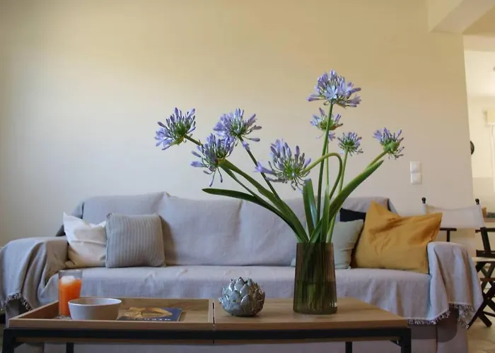 Aretis St Apartment