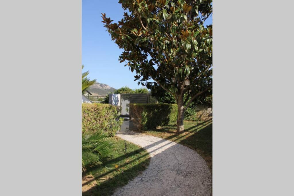 Apartment Aretis St *