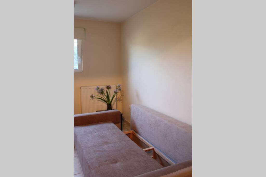 Aretis St Apartment