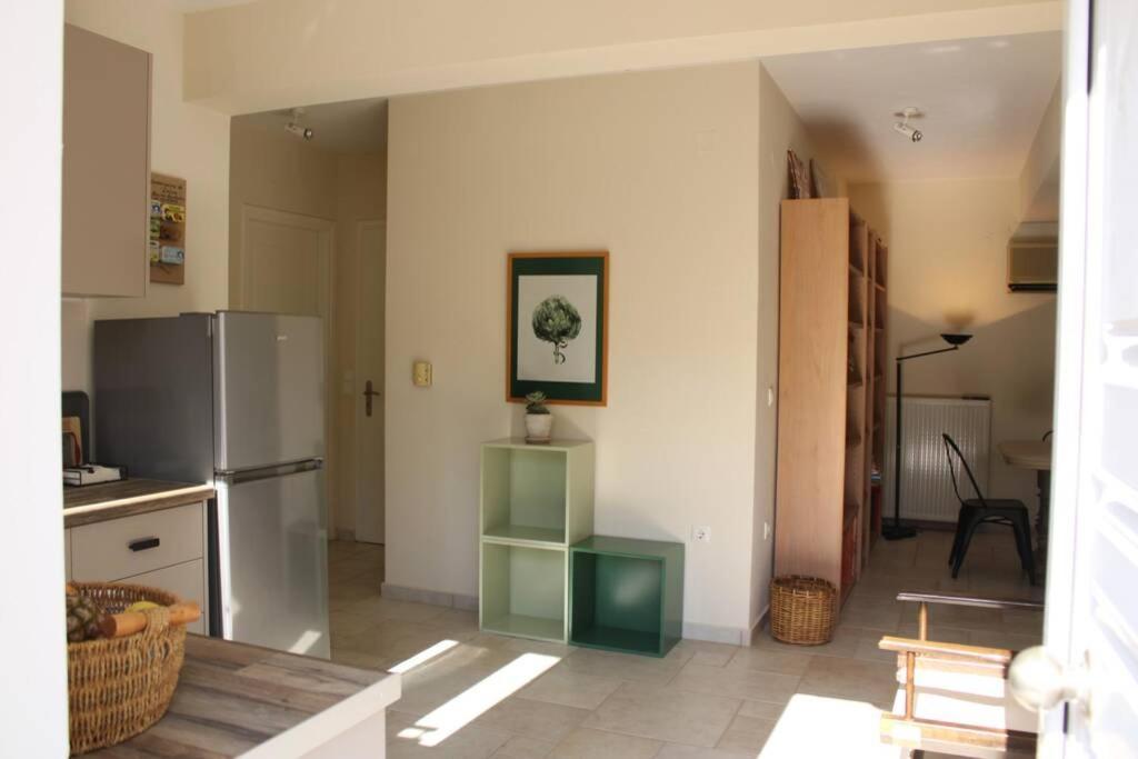 Aretis St Apartment